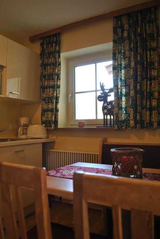 Romantik Pension Lehrberg Санкт-Якоб-ин-Хаус Номер фото